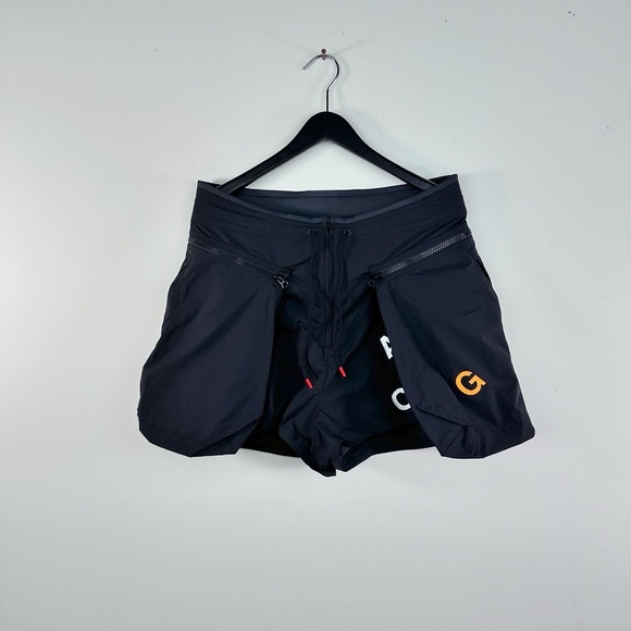 Nike ACG All Conditions Gear Shorts - Picture 1 of 5